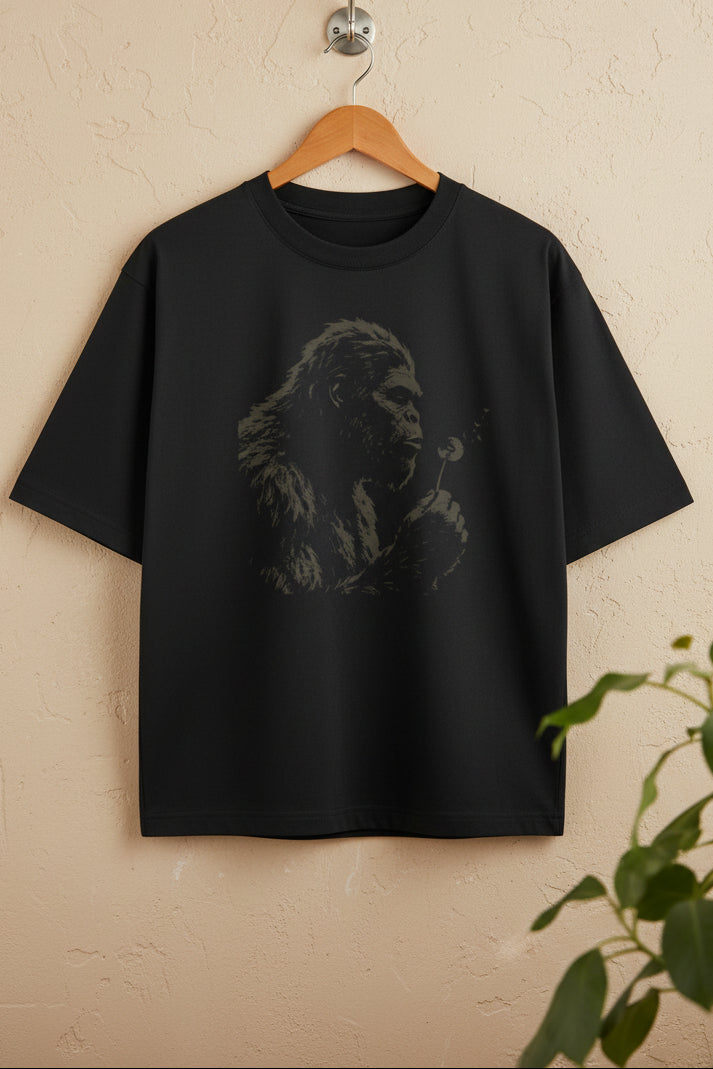 Wild Whimsy - black - oversized tee